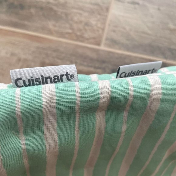 Cuisinart Kitchen Nwt Mint Green Oven Mitt Set Of 2 Poshmark